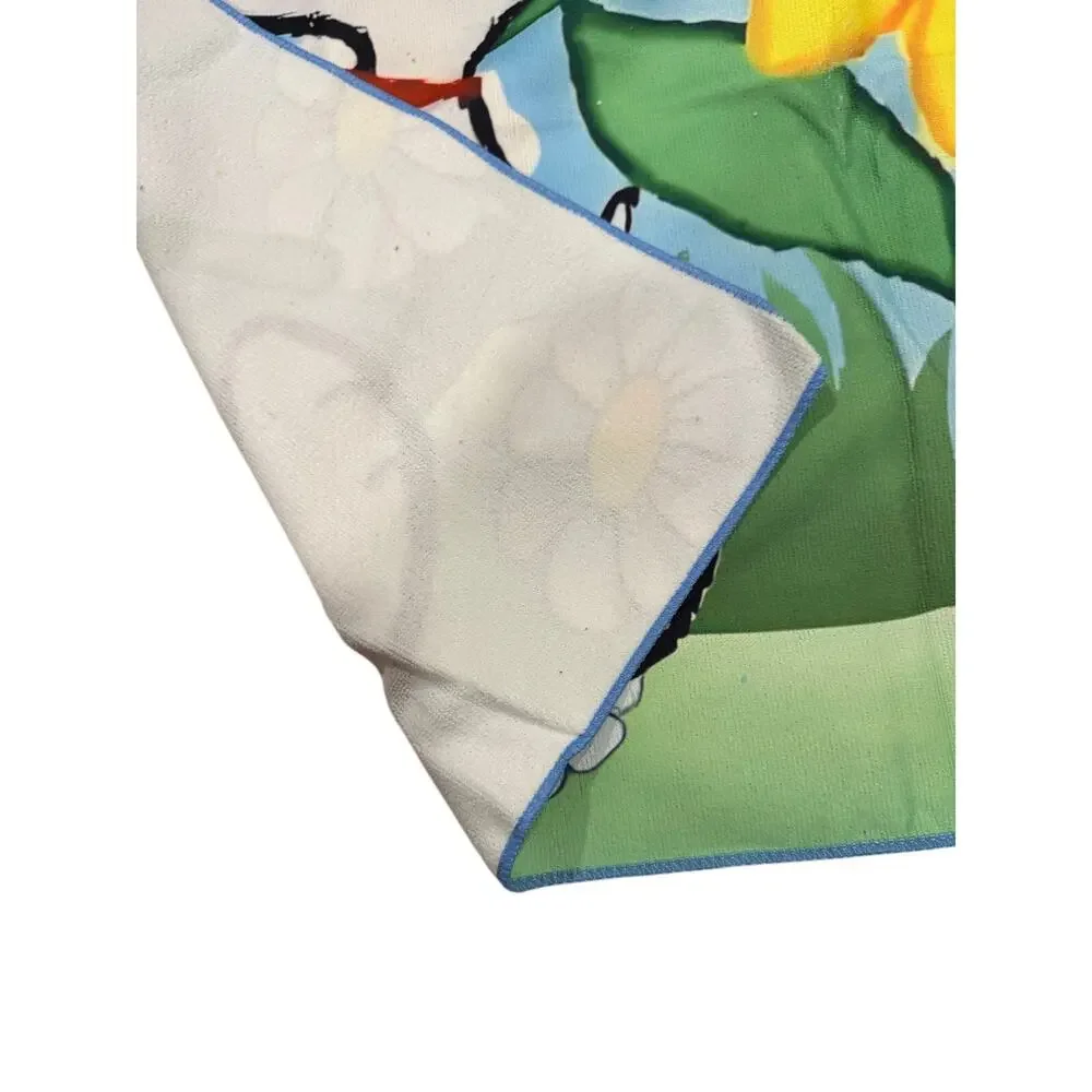 Snoopy beach towel with a sunflower